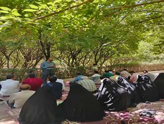 به مناسبت فرارسیدن میلاد با سعادت پیامبر اکرم «صلی‌الله‌علیه‌وآله» و امام جعفر صادق «علیه‌السلام»، اردوی فرهنگی نیم‌روزی از سوی دانشکده علوم قرآنی شیراز برگزار شد.