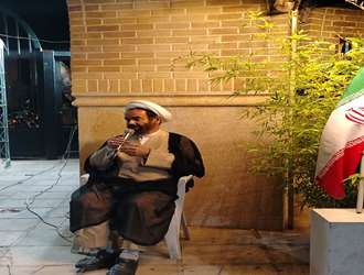 حضور نماینده مردم استان فارس در مجلس خبرگان رهبری در موکب دانشکده علوم قرآنی شیراز